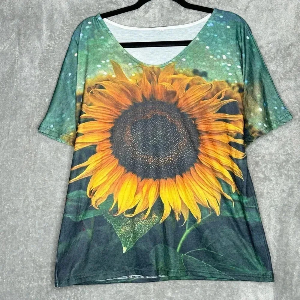 Amazon XL Shirt Top Green Floral Short Sleeve V Neck Cotton Knit Casual Womens